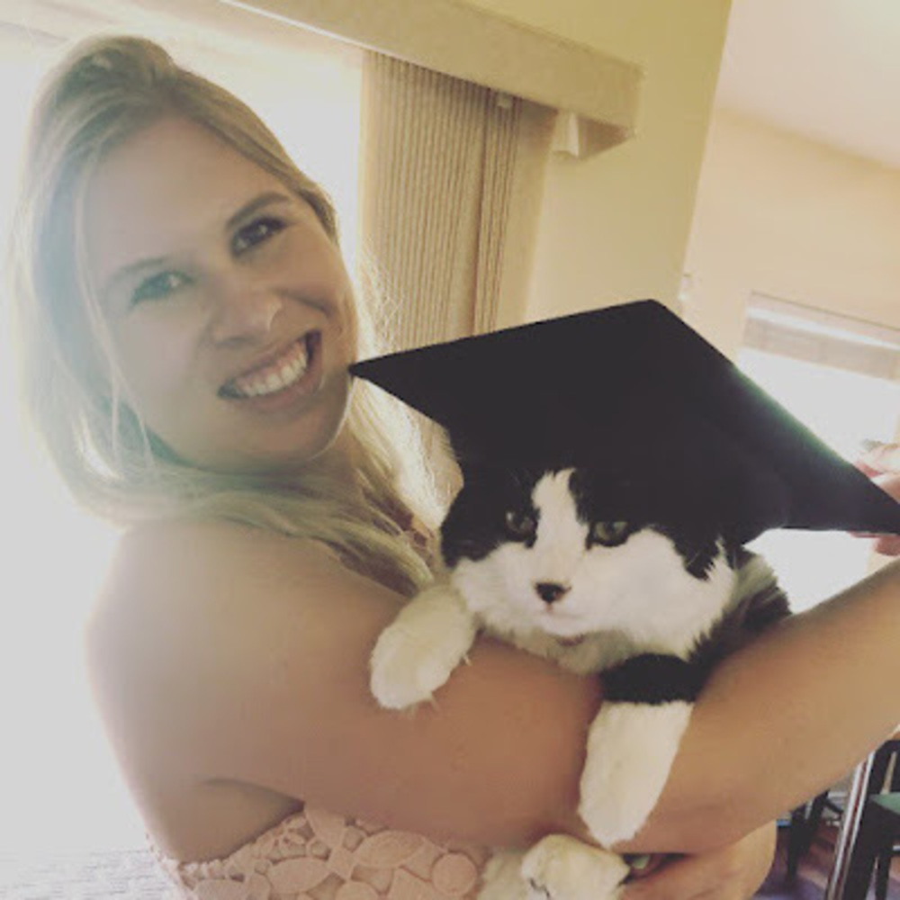 Meet your Posher, Jennifer